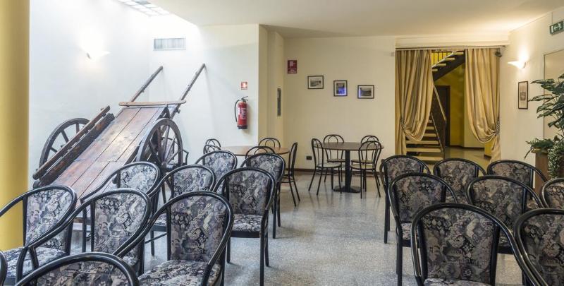 Hotel Postumia Dossobuono Exterior foto